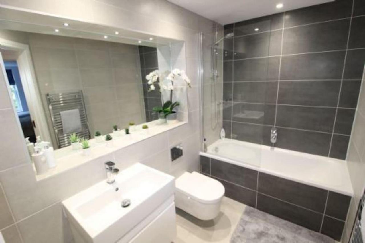 Middle Chine - 2 Bedroom Holiday Home Bournemouth Bagian luar foto